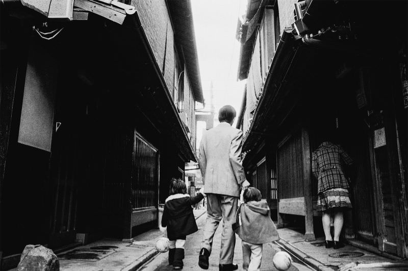 Kyoto in the 1970s: A Retro Trip Through Japan's Ancient Capital