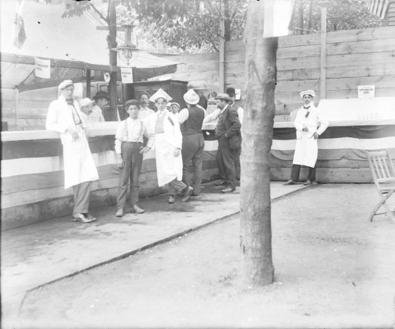 Beer booth, 1898