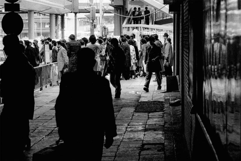 Fascinating Vintage Photos Reflect Life in 1970s Osaka