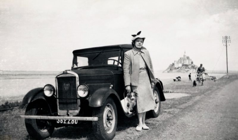 Peugeot 201, causeway, Mont Saint-Michel, Normandy, France 1952
