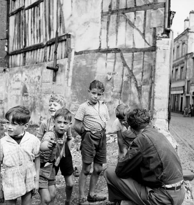 East district, Rouen, September 1951