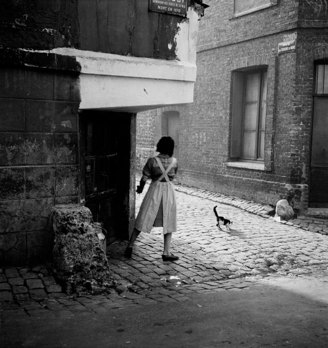 Rue de la Cigogne-du-Mont, Rouen, September 1951