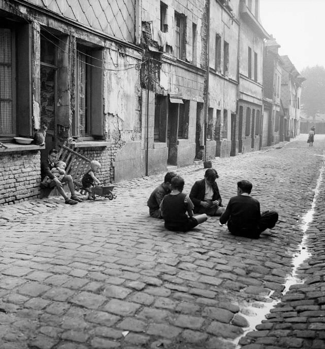 Rue du Pavillon, Rouen, September 1951