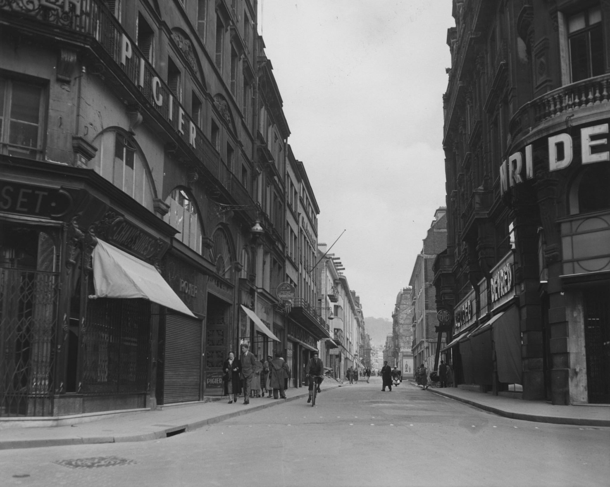 Street in Rouen, May 1955