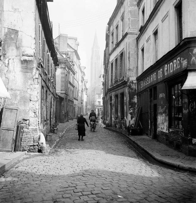 Rue Theodore-Lebreton, September 1951