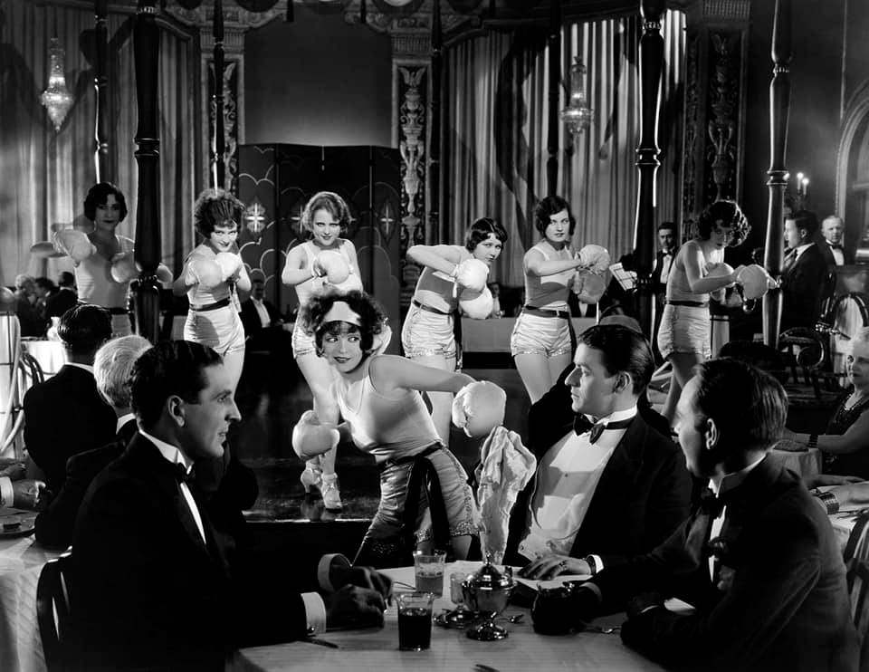 Clara Bow, Douglas Gilmore, Doris Hill, Arthur Housman, and John Miljan in Rough House Rosie (1927)