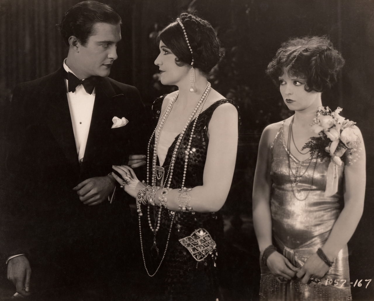 Clara Bow, Douglas Gilmore, and Doris Hill in Rough House Rosie (1927)