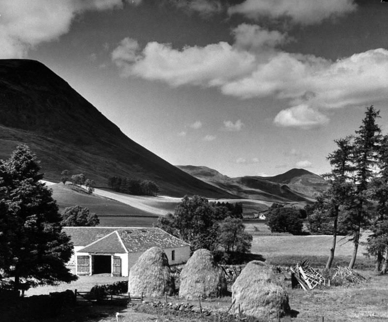 Highland farms like these near Spittal were islets amid bare hills. Spittal (hospital) meant the place where travelers were offered shelter.