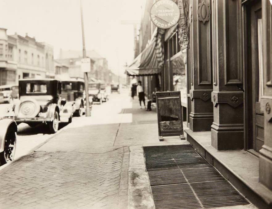 Storefront of a ticket agency on the 900 block of N. Sixth Street in 1920. Owned by James Bisanti.