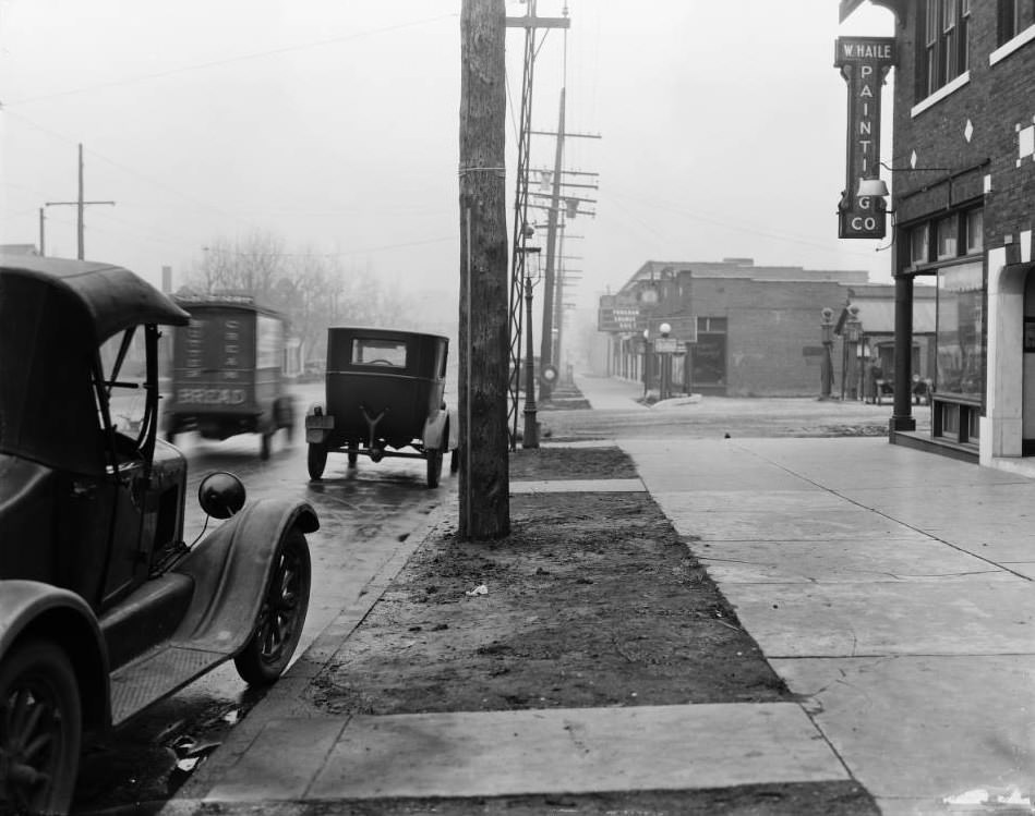 View of Union Boulevard in St. Louis in 1925
