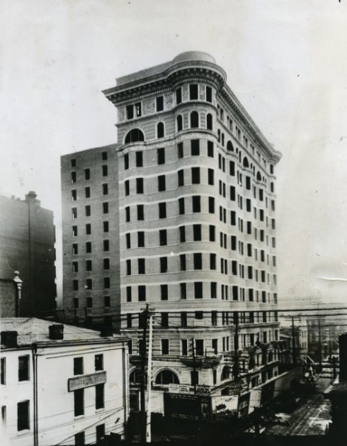 Fullerton Building, 1940