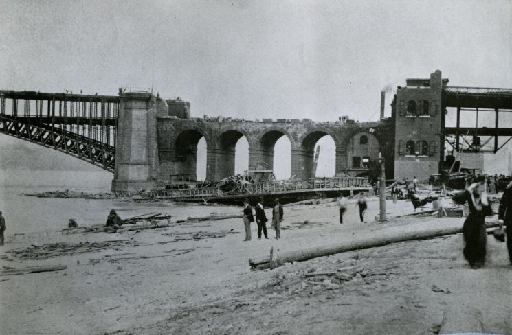 Eastern Approach of Eads Bridge, 1946