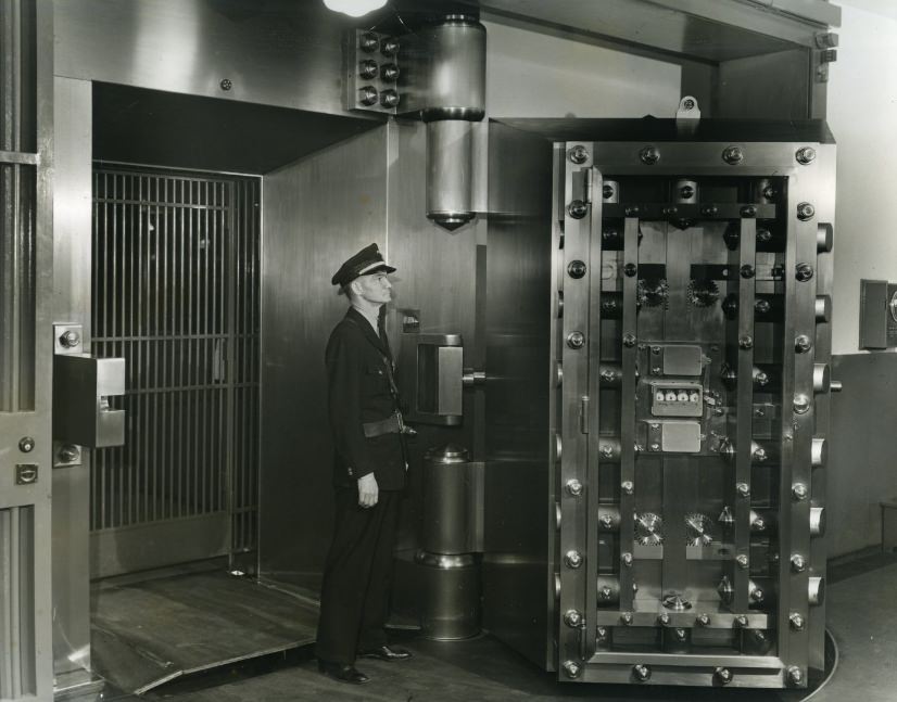 Federal Reserve Bank Vault at 4th and Locust, 1940