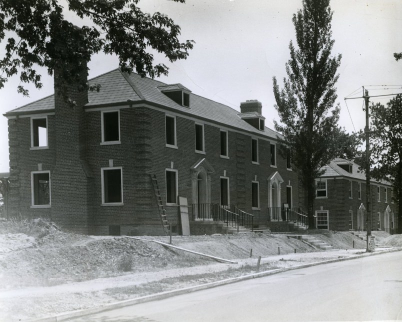 Officer dwellings under construction at Jefferson Barracks, 1940.
