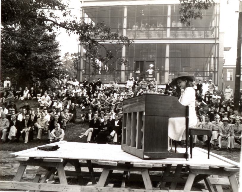 Miss Pickens singing to soldiers in front of the Station Hospital at Jefferson Barracks, date unknown.