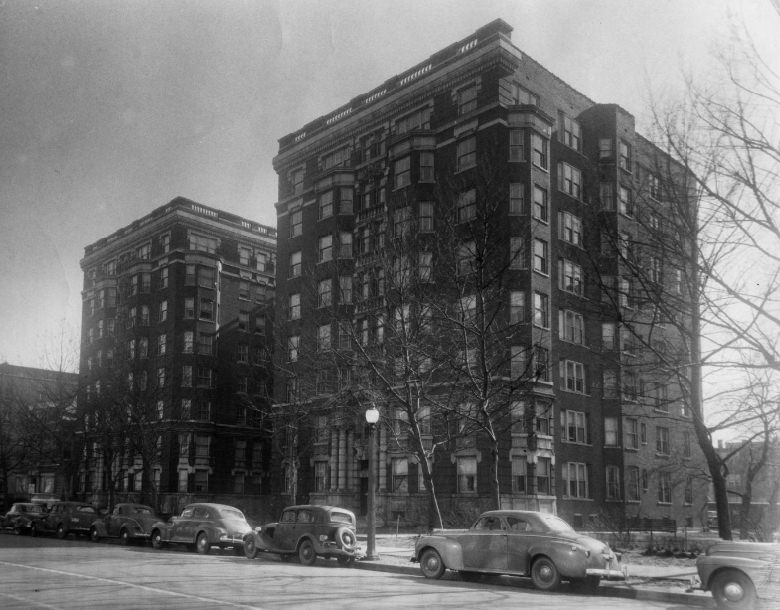 St. Regis Apartments, 1943