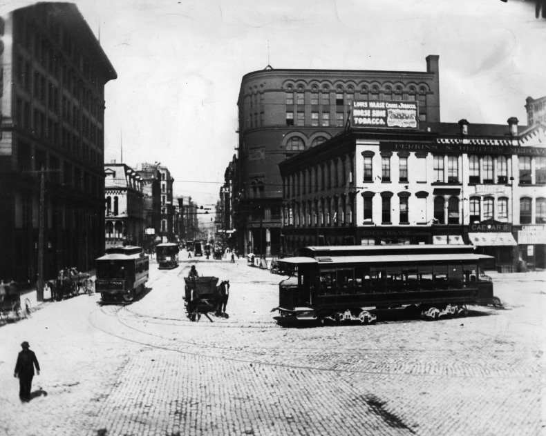 Boatmen's Bank - Third and Washington At Time of Spanish-American War, 1949