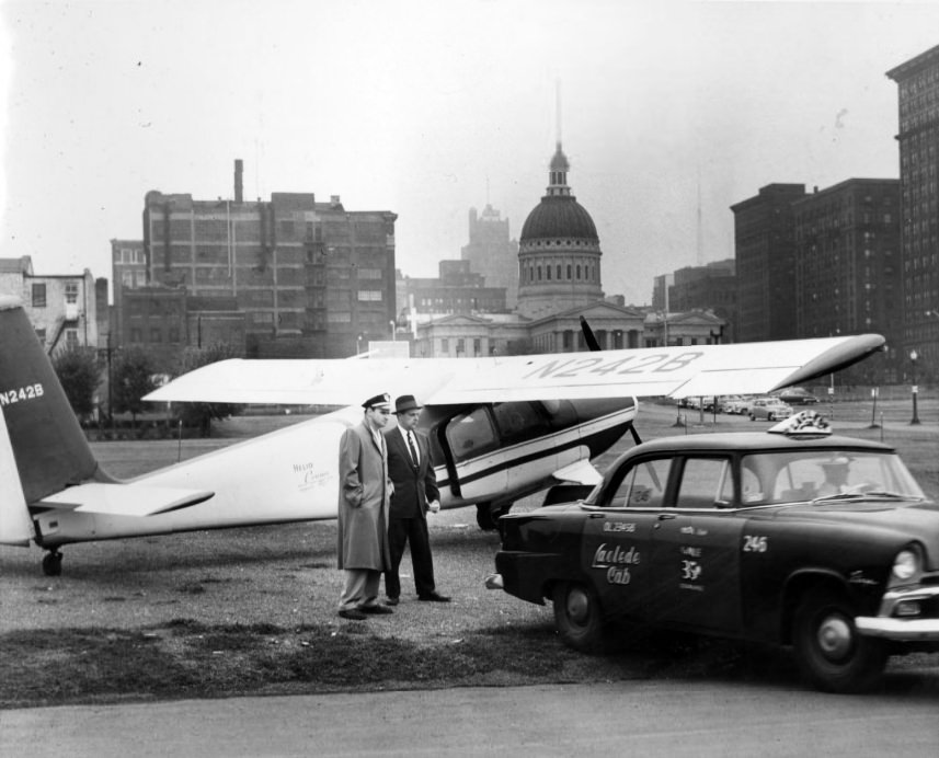 An Aerial Taxi Test,1955