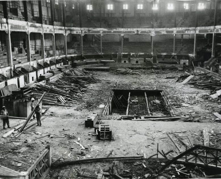 Demolition of the historic Coliseum at Washington and Jefferson avenues, 1953