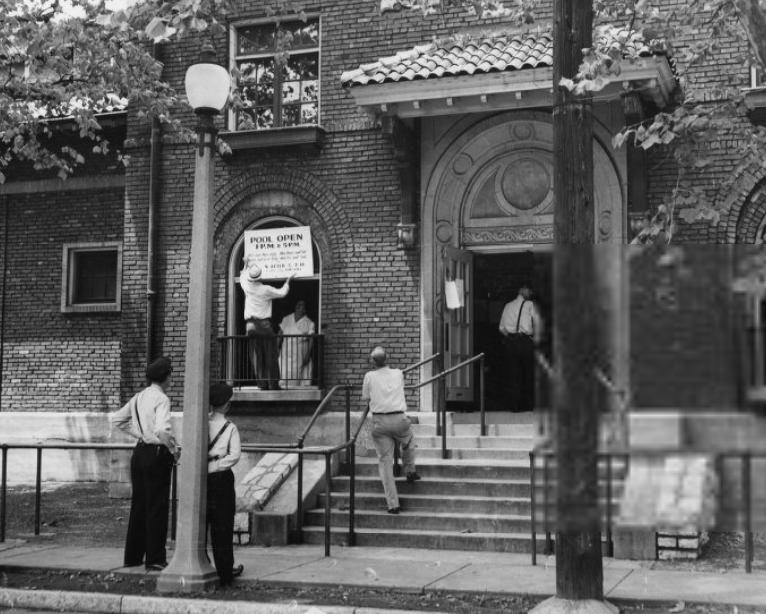 Marquette Swimming Pool, 1950