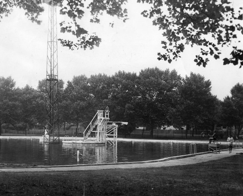 Marquette Swimming Pool, 1950
