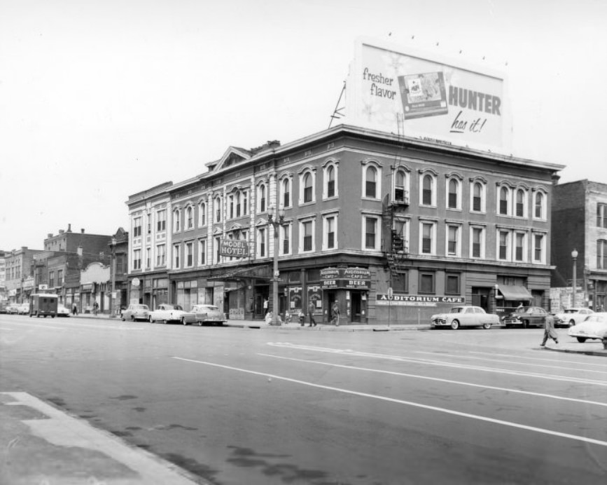 View of Market Street from Fifteenth Street before plaza clearance, 1955
