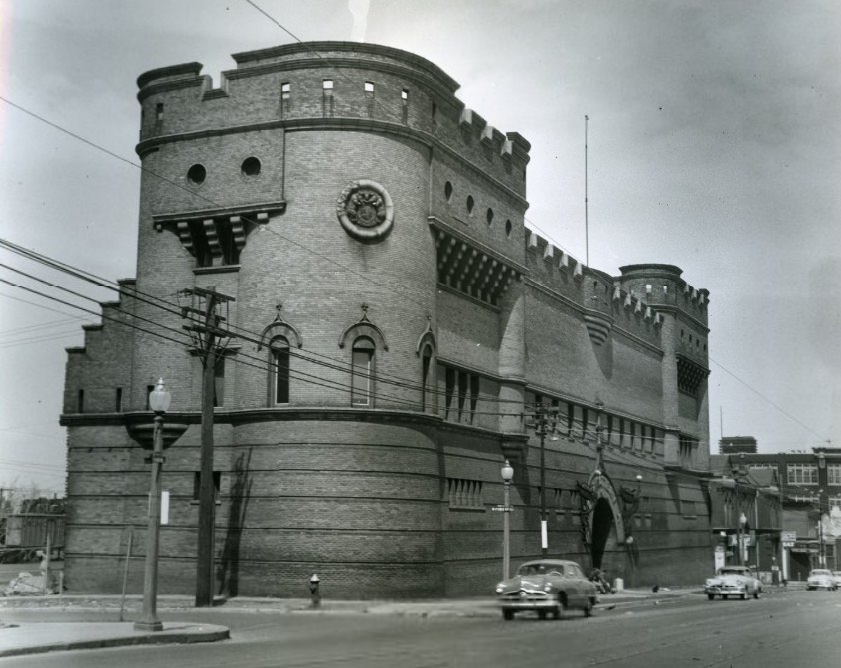 Grand Building, 1956