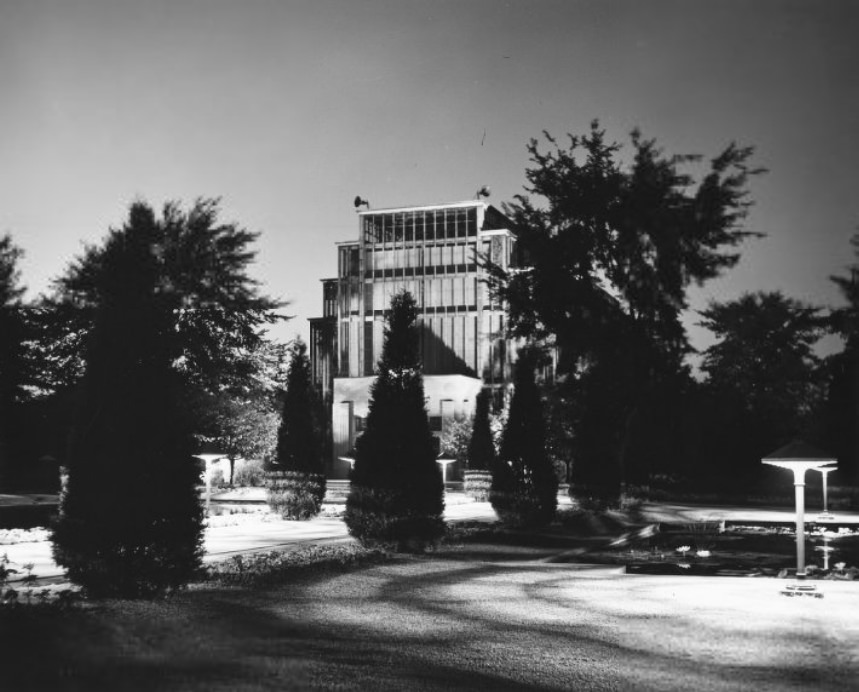 The Jewel Box at Forest Park, 1955.