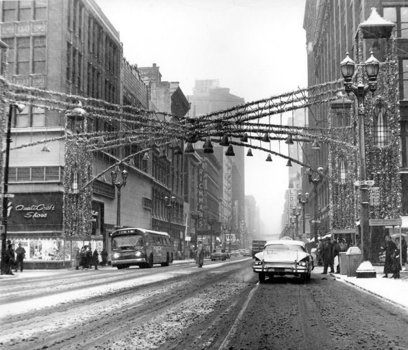 Washington Ave St. Louis, 1960