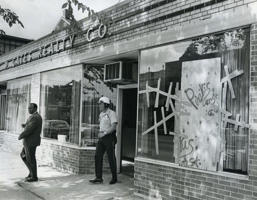 Gates Realty Co. Building, 1960