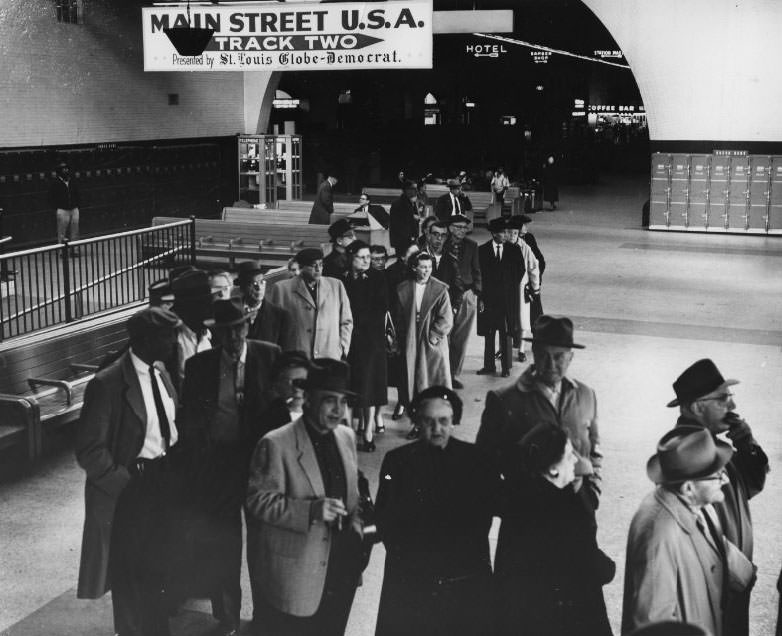 Another Line of People Waiting to Visit Main Street, 1960