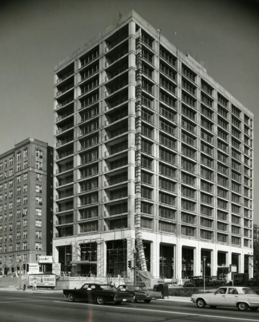 Lindell Terrace Apartments on Lindell Blvd. and Taylor Ave, 1960