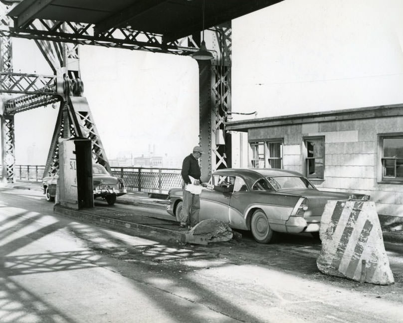 MacArthur Bridge-Toll-Collecting Continues, 1960