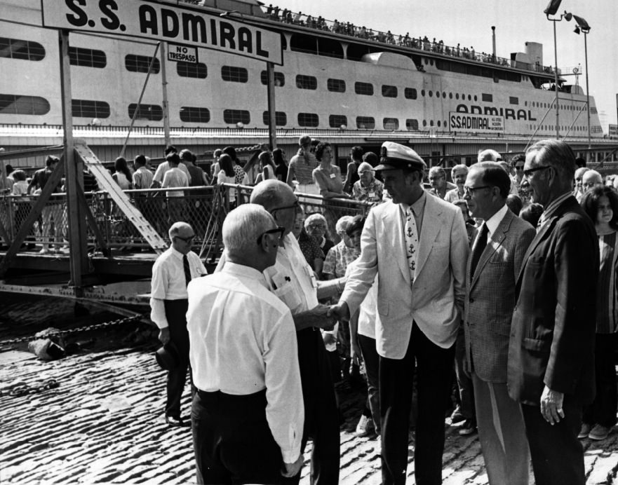 Admiral Boarding/Disembarking, 1971