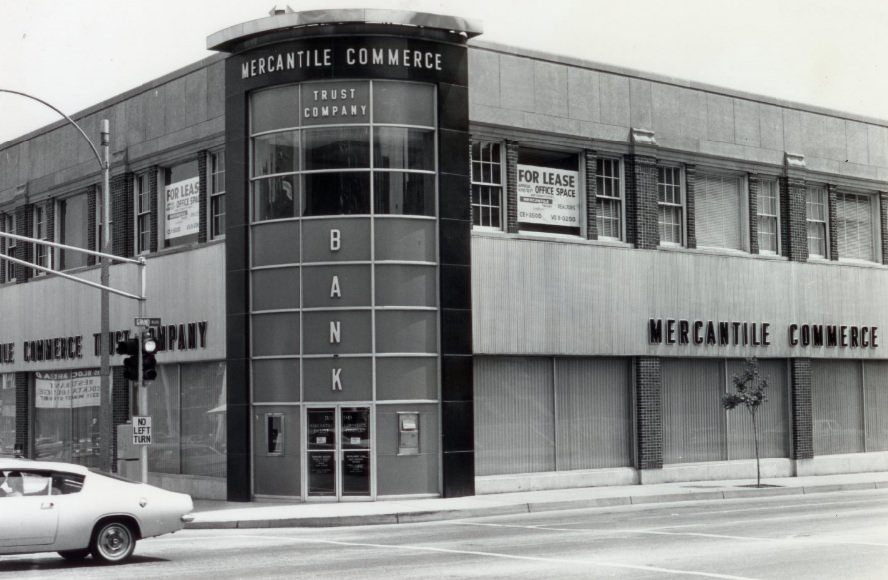 Mercantile Bank Big Building, 1971