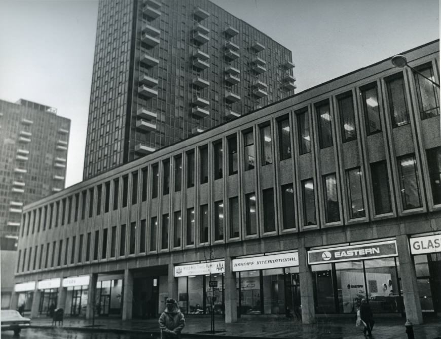 Mansion House Shops, 1972