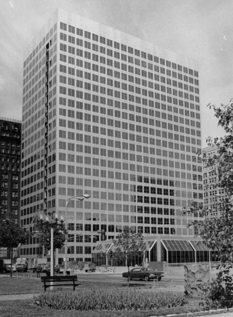 Boatmen's Bank - Boatmen's Tower Office Building, 1976