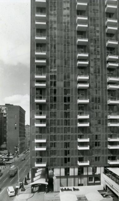 Side view of Mansion House Tower, 1975