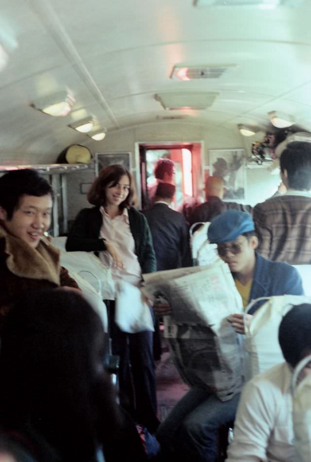 Exploring the Daily Life of 1970s Taipei Through Fascinating Vintage Photos