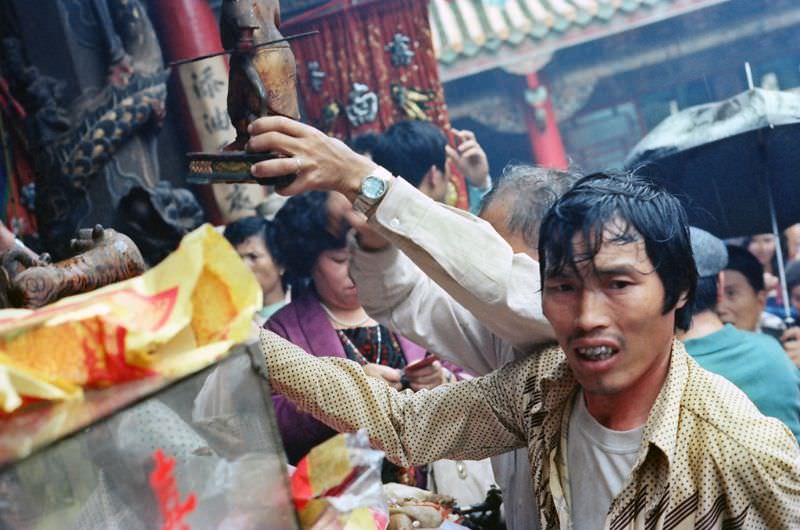 Exploring the Daily Life of 1970s Taipei Through Fascinating Vintage Photos