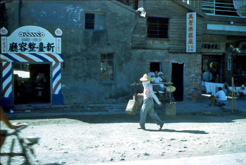 Tainan street scenes, Taiwan, 1954