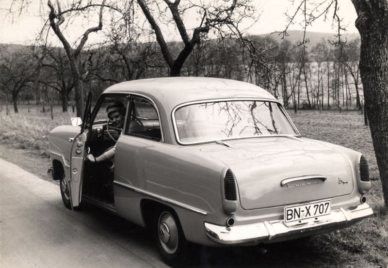Ford Taunus 15 M, Bonn, West Germany, 1956