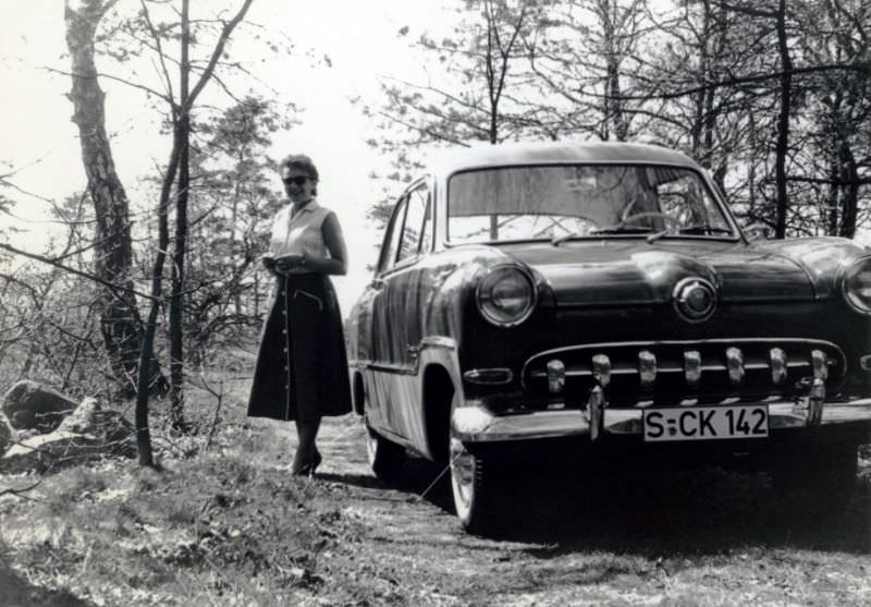 Ford Taunus 15 M de Luxe, Stuttgart, West Germany, 1956