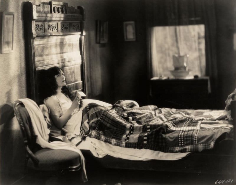 The Secret Hour (1928): An Iconic Film of Its Time