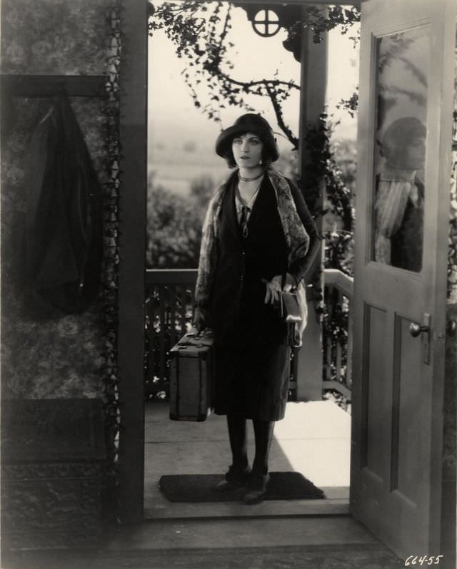 The Secret Hour (1928): An Iconic Film of Its Time