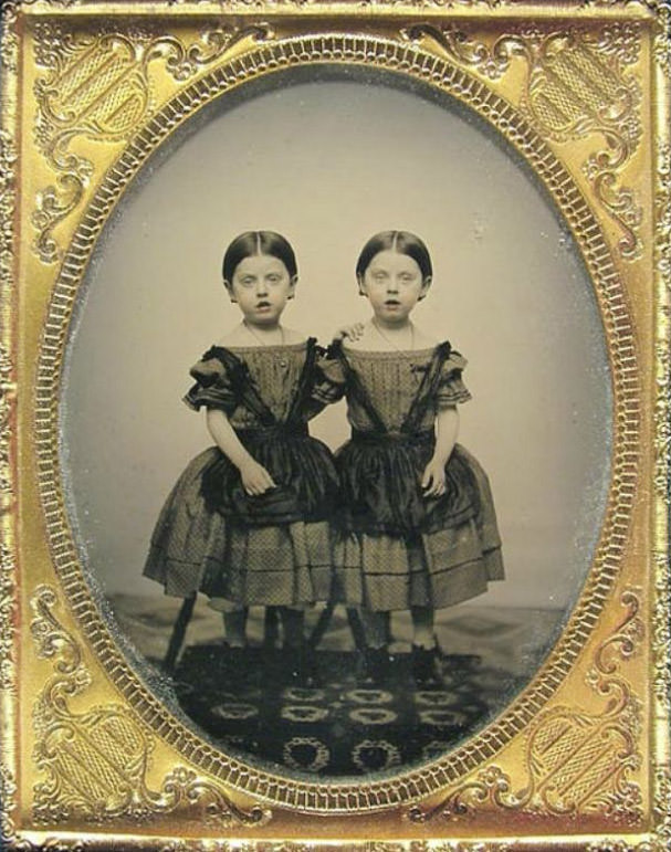 Framed Twins