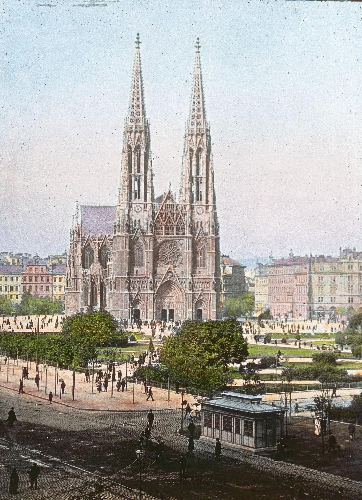 The Votivkirche on the Viennese Ringstrasse in Vienna's 8th district, 1900.