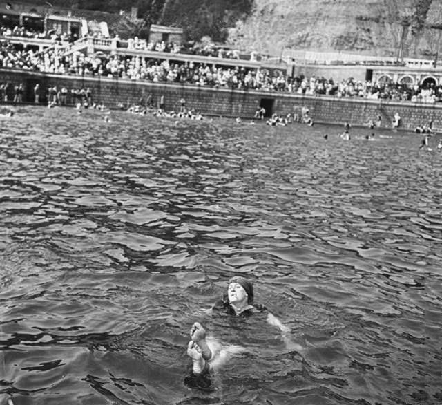 Aquatic smoking at Scarborough, north Yorkshire, 1920