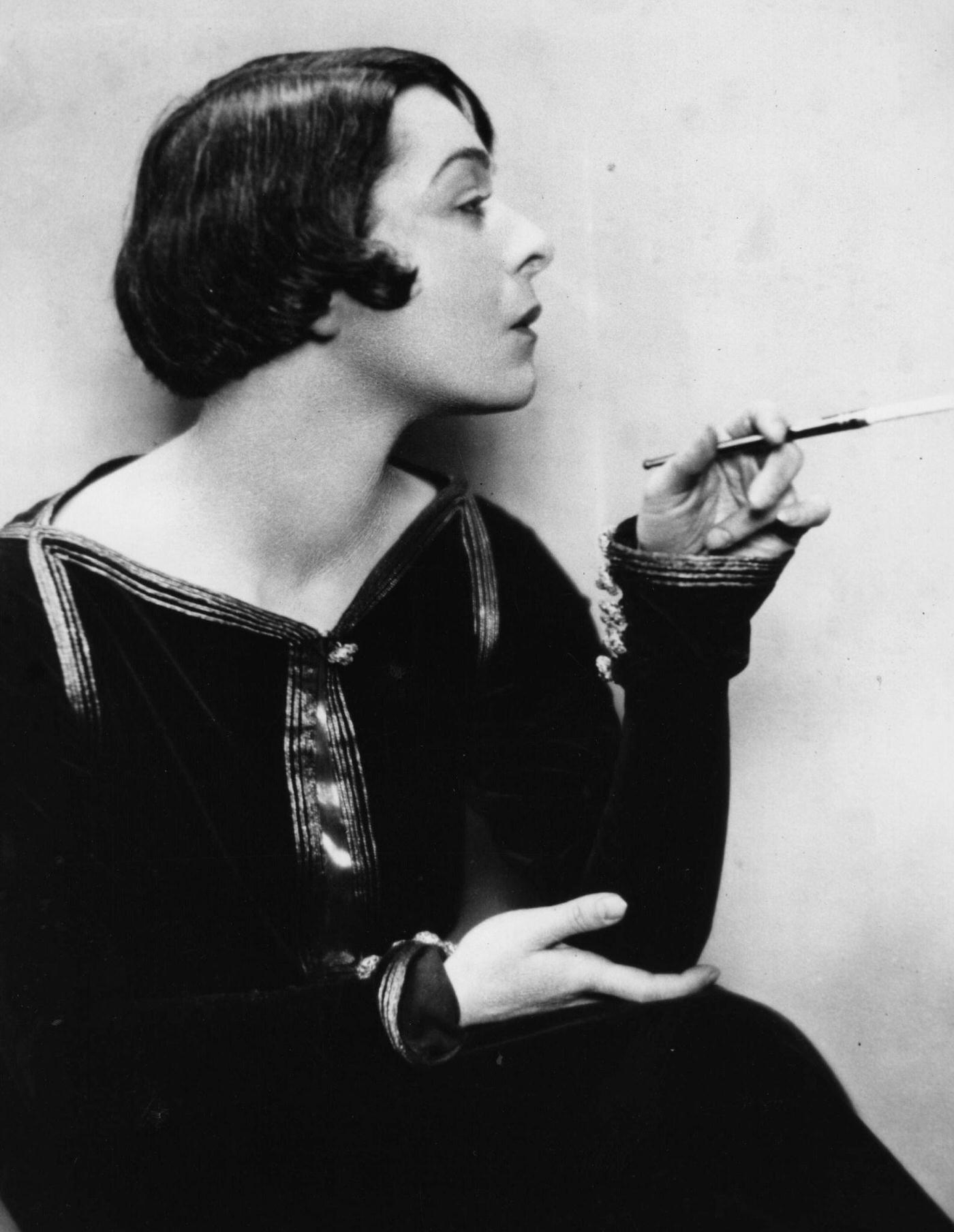 Alla Nazimova, Russian-Born Hollywood Star, Embracing Cigarettes in America