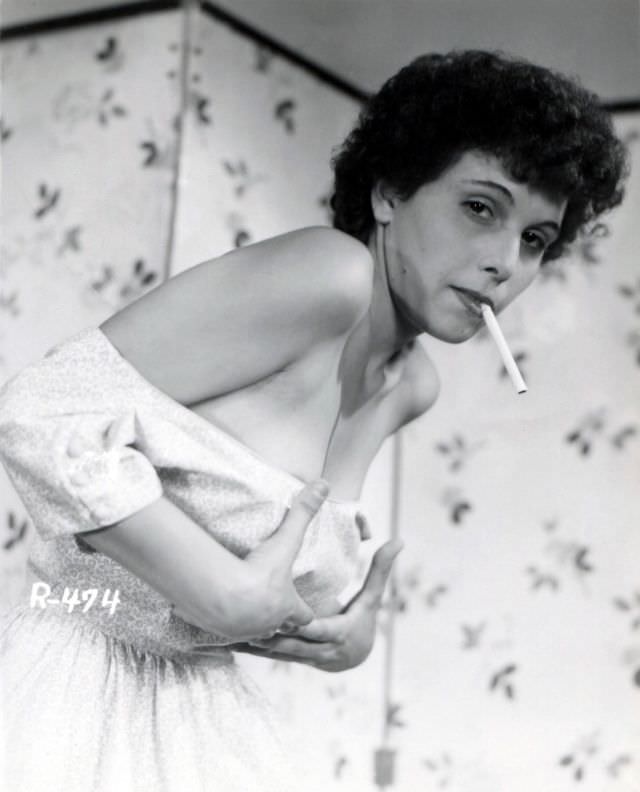 Lighting Up the Past: Vintage Photos of Women Smoking Cigarettes from the 1920s to 1950s